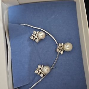 Vintage Avon Pearlesque and crystal giftset clip